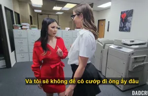 Này anh, anh có muốn nện với người đẹp như em không ?
