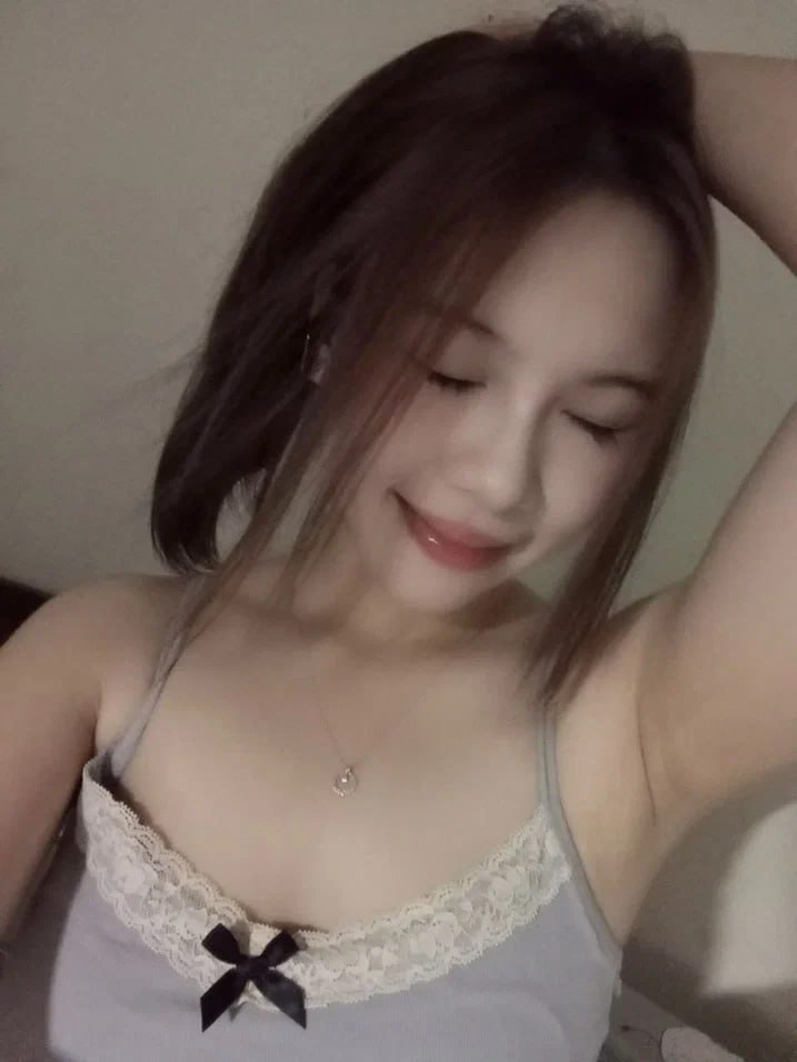 vlxx hai chị em