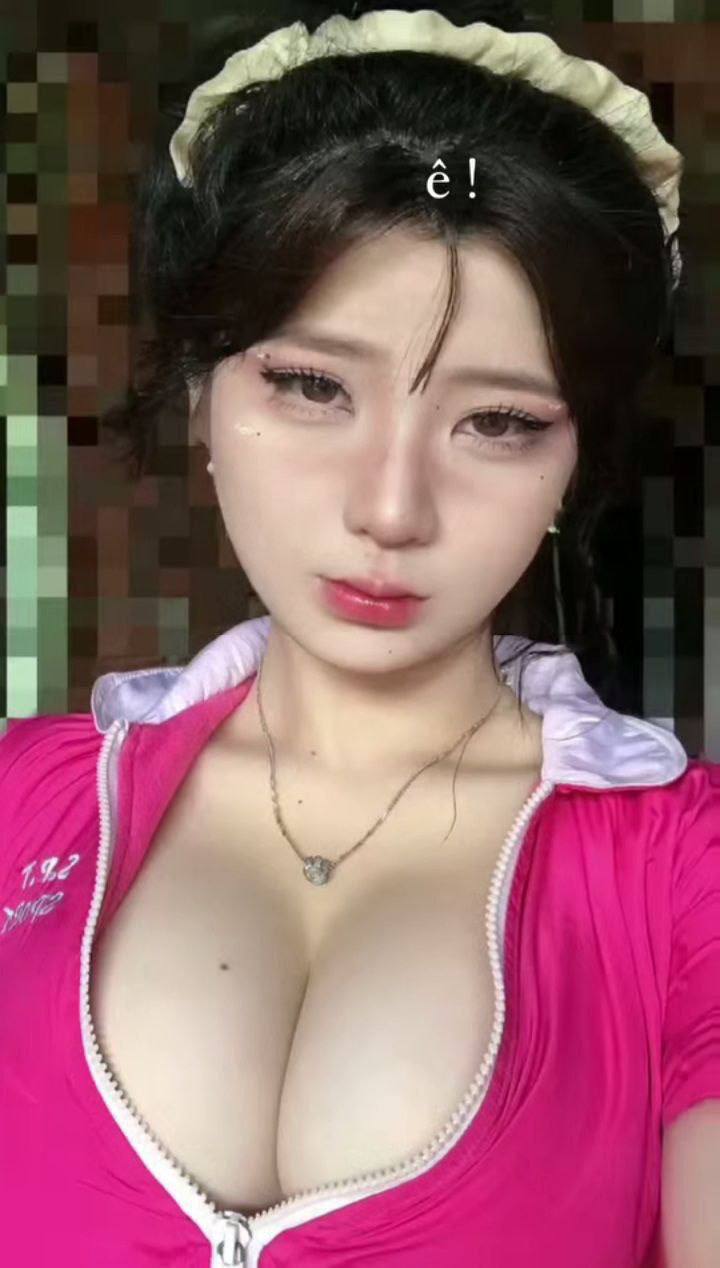 Xin lỗi anh trai, chị dâu "ngon" quá em không cưỡng lại được
